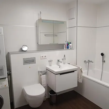 Moderne 4 -wohnung I Bbq I Parkplatz Munich
